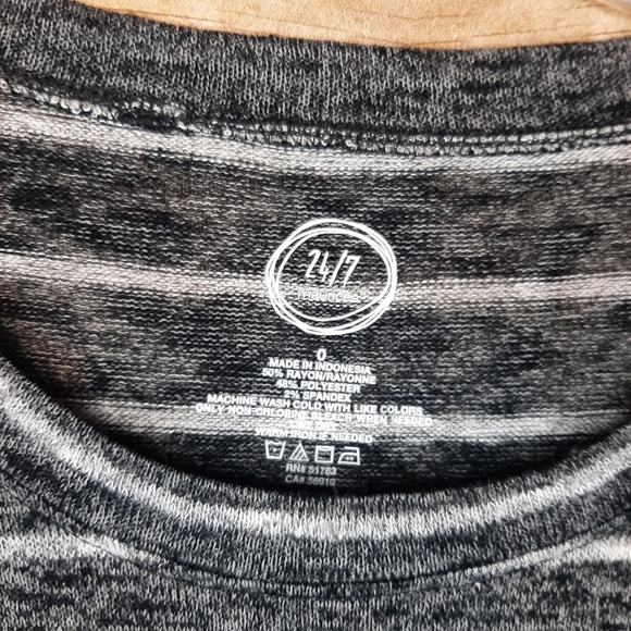 Maurices Knit Top, 0 - Picture 4 of 4
